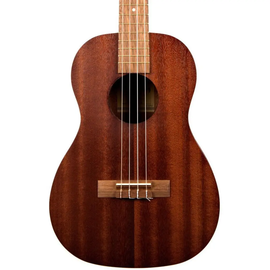 Makala Baritone Ukulele - Natural 1
