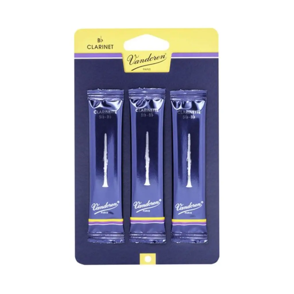Vandoren Strength B-Flat 1.5 Traditional Clarinet Reeds - Card Of 3 1