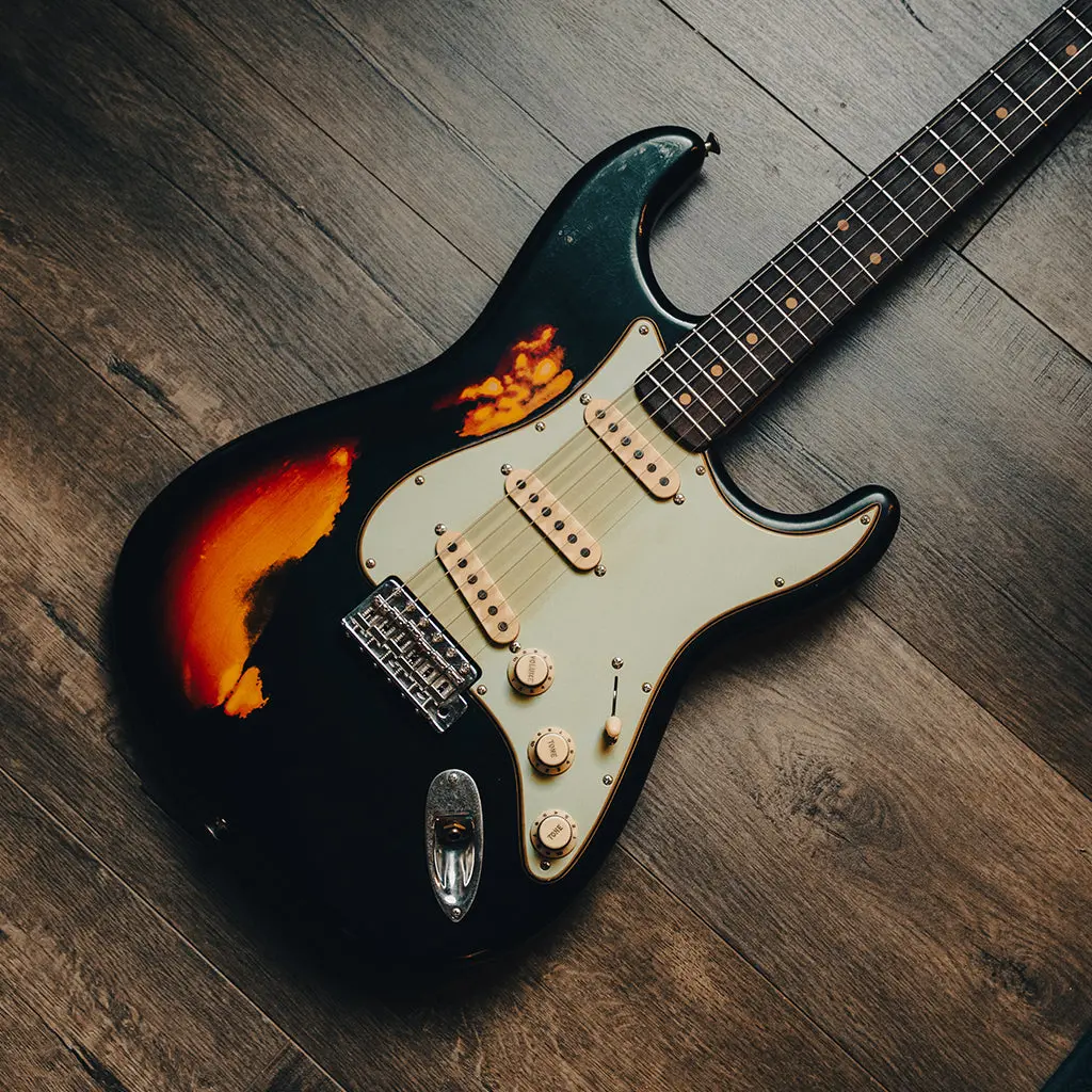 Fender Custom Shop 1960 Stratocaster W/Reverse Telecaster Peg Heavy Relic Electric Guitar - Black Over 3-Color Sunburst - Masterbuilt By Greg Fessler 1