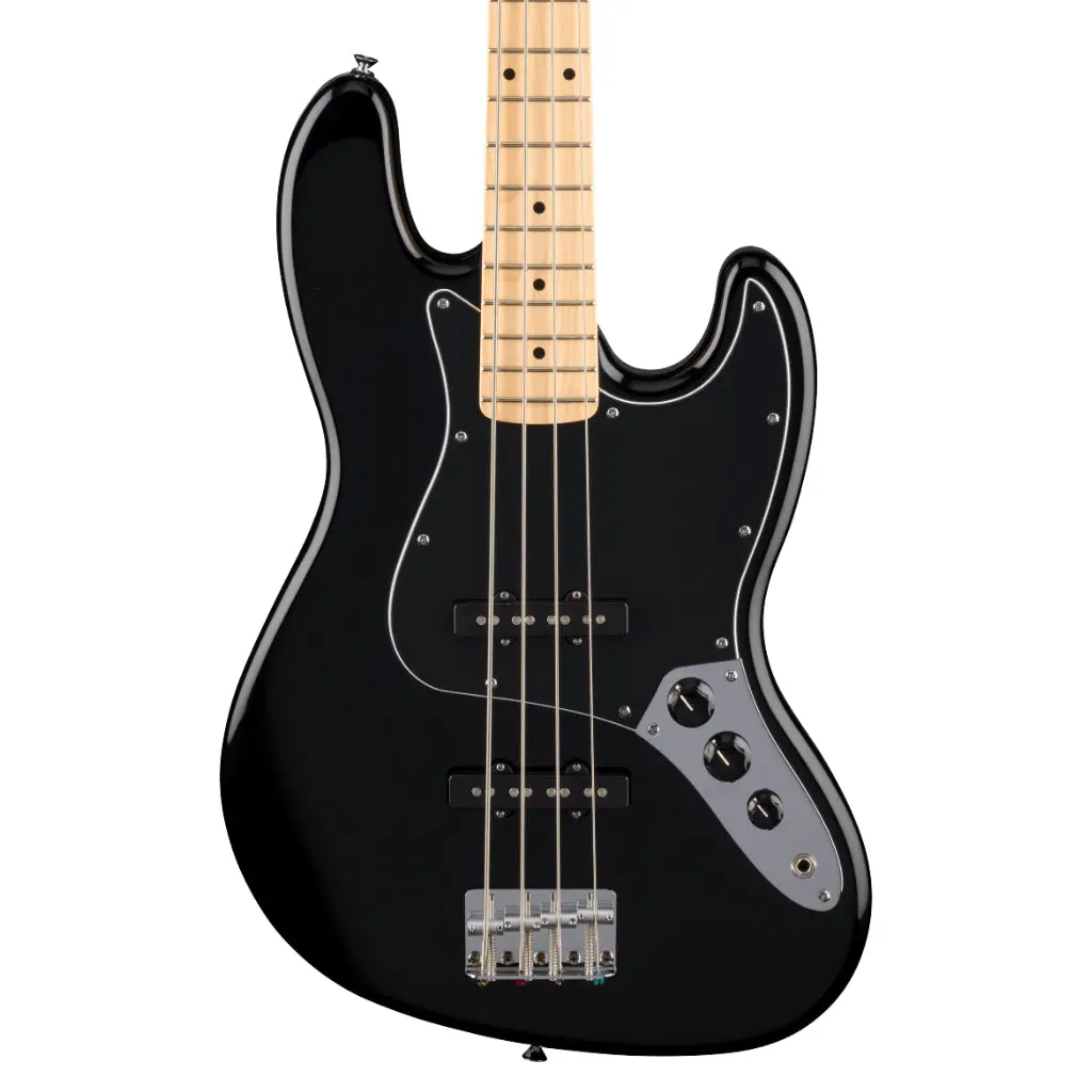 Fender Standard Jazz Bass, Maple Fingerboard - Black 1