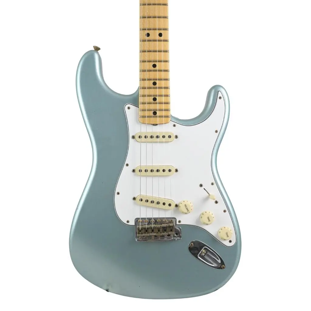 Fender Custom Shop - Limited Edition '68 Stratocaster - Journeyman Relic - Aged Firemist Silver 1