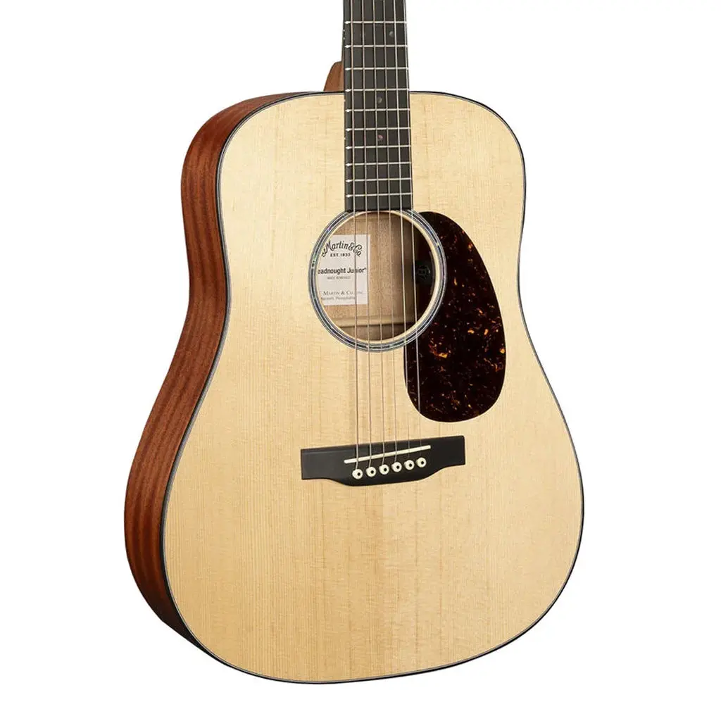 Martin Djre Dreadnought Junior With Pickup 1