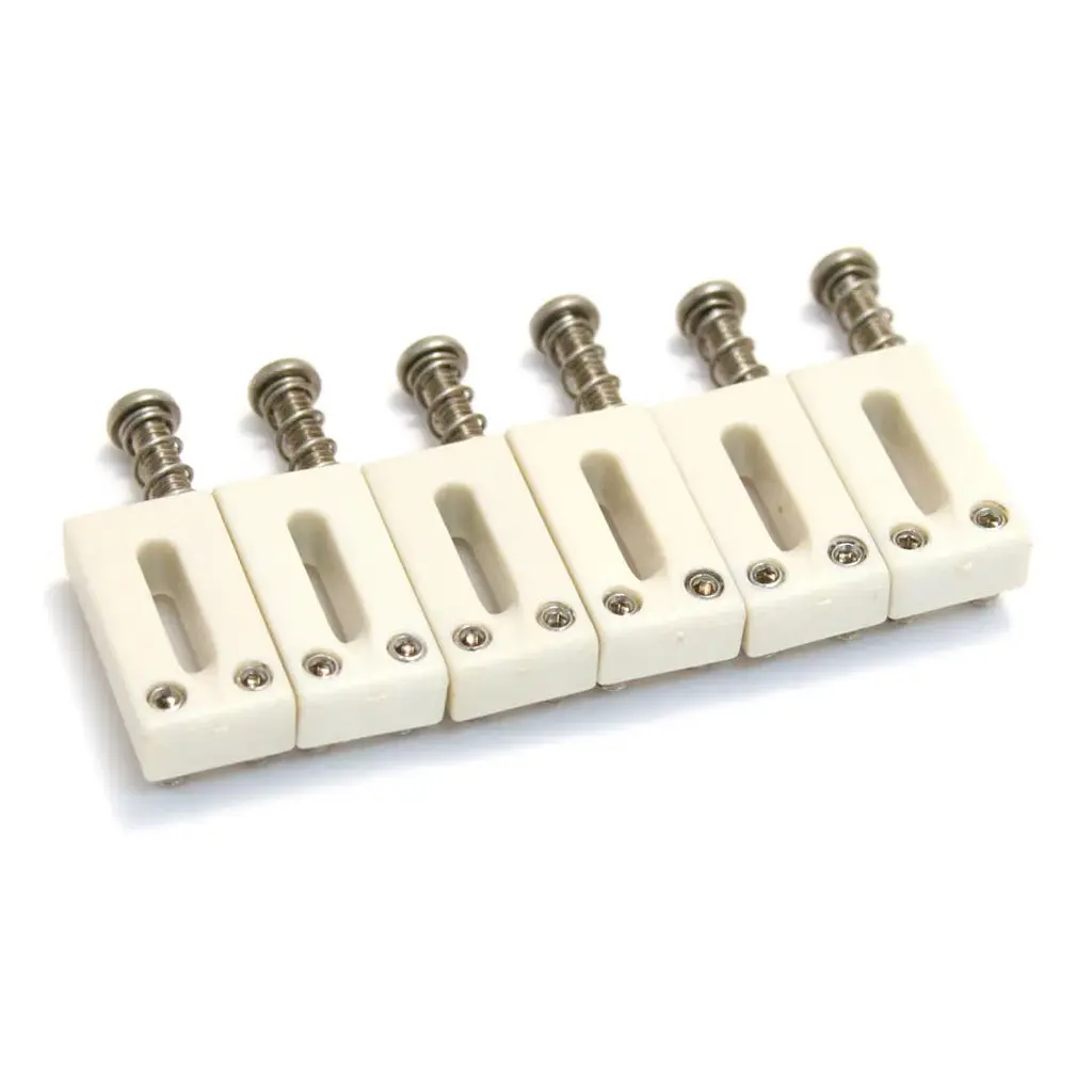 Graphtech Strat Plus, Ultra, American Saddles 1